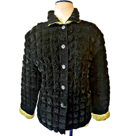 UBU Jackets & Blazers - UBU Reversible Jacket Floral Lime Green & Black Jacket Matching popcorn shirt L